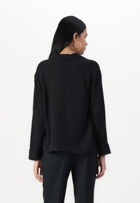 Abercrombie & Fitch - Bluzka