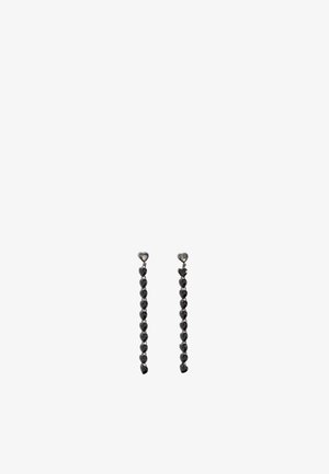 Pendientes de metal negro con una fila de adornos en forma de corazón que descienden en longitud, terminados con una parte superior de tipo stud.