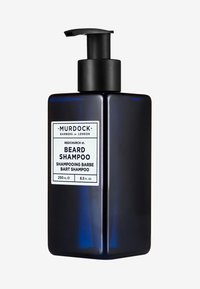 Baardshampoo in een vierkante, donkerblauwe plastic fles met een zwarte pompkop en een witte label met zwarte tekst. 250 ml capaciteit.