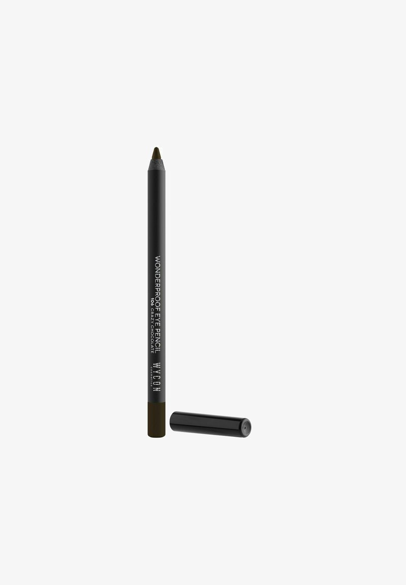 Cipria occhi impermeabile nera con punta affilata e tappo nero, etichettata "WYCON" e "Wonderproof Eye Pencil, 100 Crazy Chocolate."