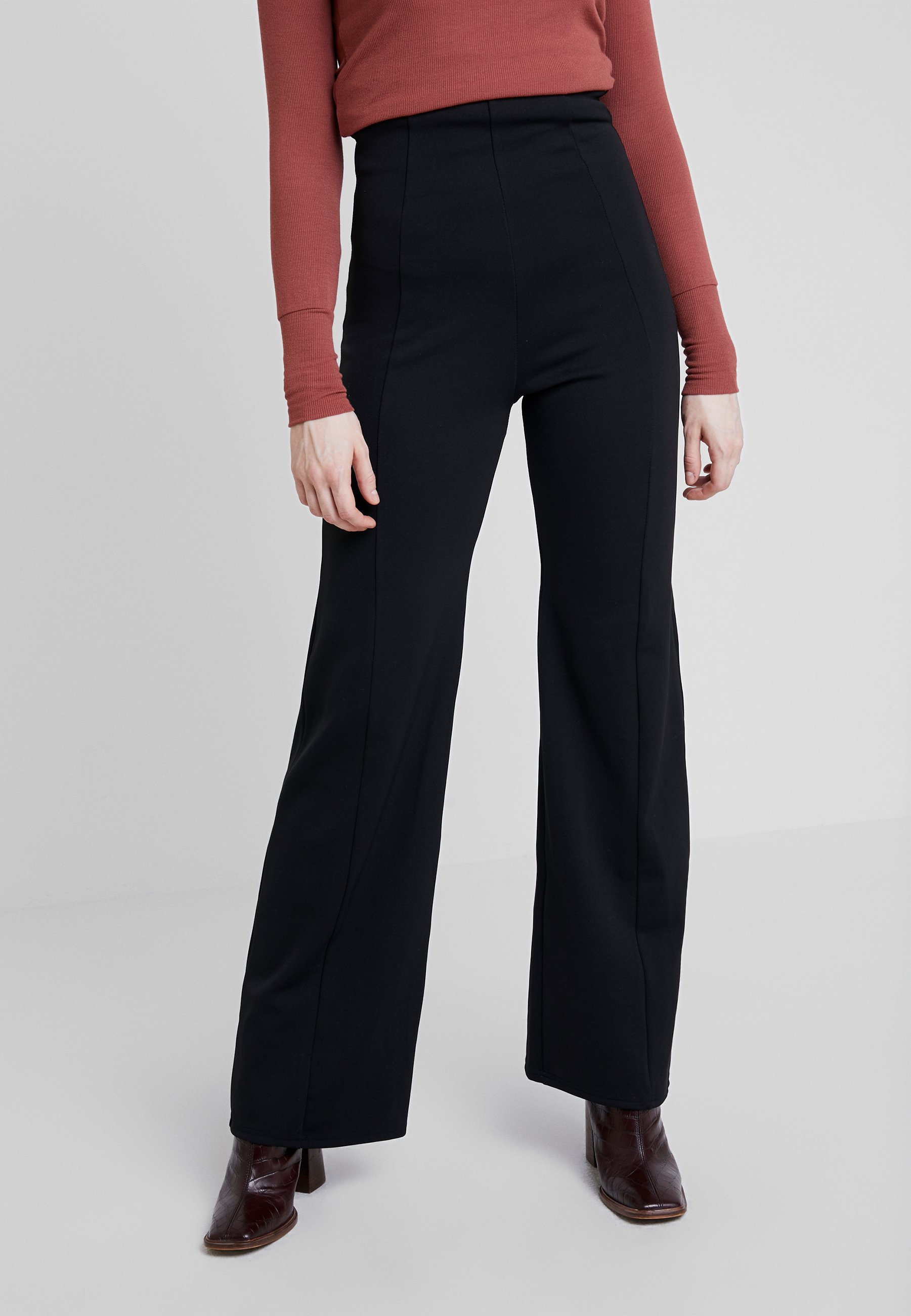 Nly by Nelly SHAPE HIGH WIDE PANT 