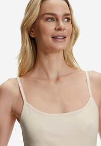 FALKE DAILY COMFORT 2-PACK - Podkoszulki