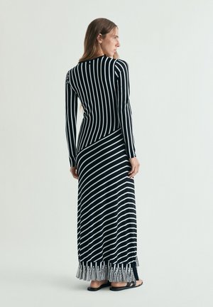 Scalpers, Maxikleid - black stripes