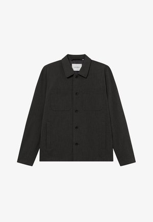 Mörkgrå jacka i texturerad tyg. Har krage, knäppning framtill, två bröstfickor och sidofickor för händer.