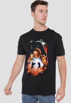 Black cotton t-shirt featuring a colorful graphic of characters and lightsabers from "Star Wars: Episode III - Revenge of the Sith."