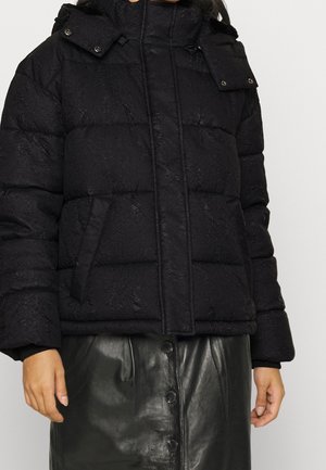 Zimní bunda - black