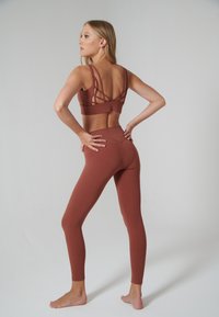 Onamaste Leggings - brique