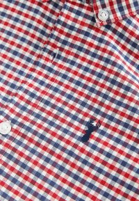 Next OXFORD - Košeľa - mottled red