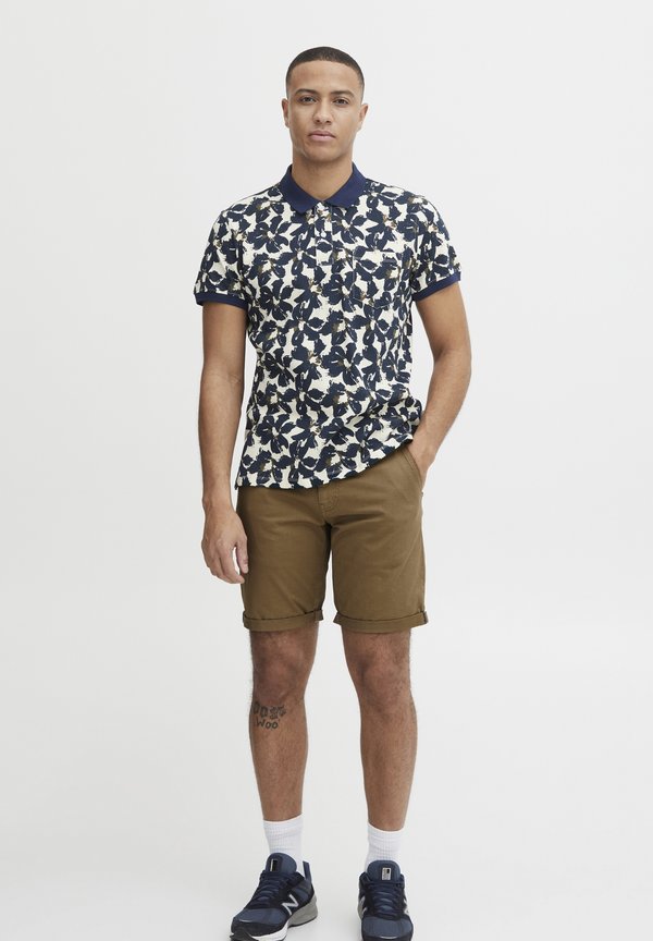 BHSHORTS SLIM/ REGULAR FIT - Shorts - otter2