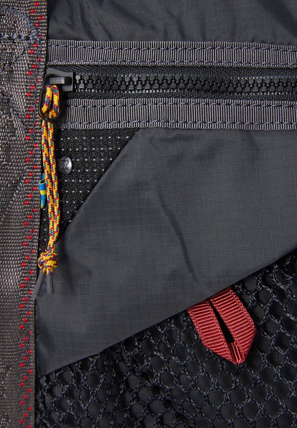 VIGRID DUFFELBAG 40L UNISEX - Sports bag - raven4