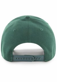 Zelená šiltovka z textúrovaného materiálu. Obsahuje snapback zapínanie s viacerými otvormi na prispôsobenie a ventilačné očká na vrchu.