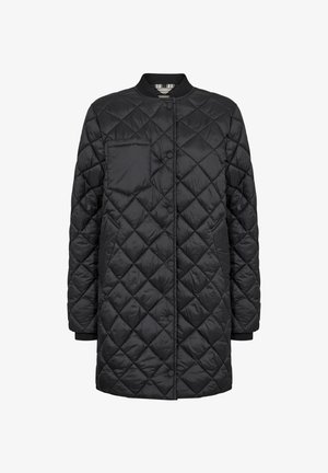 Czarny pikowany płaszcz zimowy z okrągłym kołnierzykiem, zapięciem na zatrzask oraz kieszenią na piersi z diamentowym wzorem na całej powierzchni.