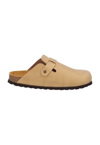 Beige läder slip-on kloback med en böjd form, brun innersula, sidoutskärningar och metallaccent på remmen. Korkfotbädd och gummisula.