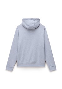 Ανοιχτό γκρι φούτερ με κουκούλα, εμφανιζόμενο από πίσω, με μακριά μανίκια και ριμπ μανσέτες και τελείωμα.