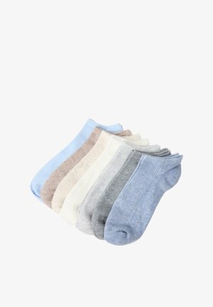 Set of eight ankle socks in various colors: light blue, beige, cream, gray, and dark blue. Ribbed texture, soft fabric, no patterns.