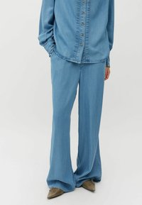 mbyM ASAKA - Kalhoty - blue