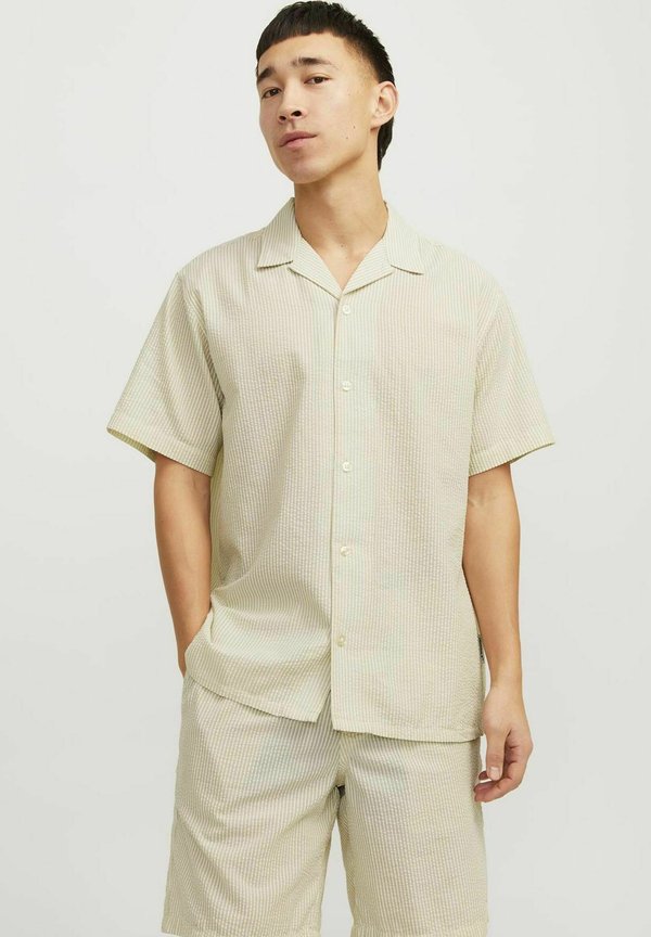 Hemd - fields of rye