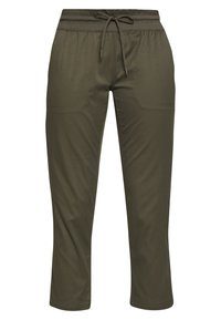 Pantalones ligeros de color verde oliva con cinturilla elástica y cordón. Presentan bolsillos laterales y un corte relajado que se estrecha en el tobillo.