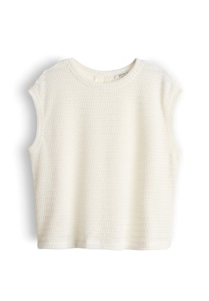 Mouwloze witte top van gestructureerde gebreide stof met ronde halslijn en losse pasvorm, afgebeeld tegen een witte achtergrond.