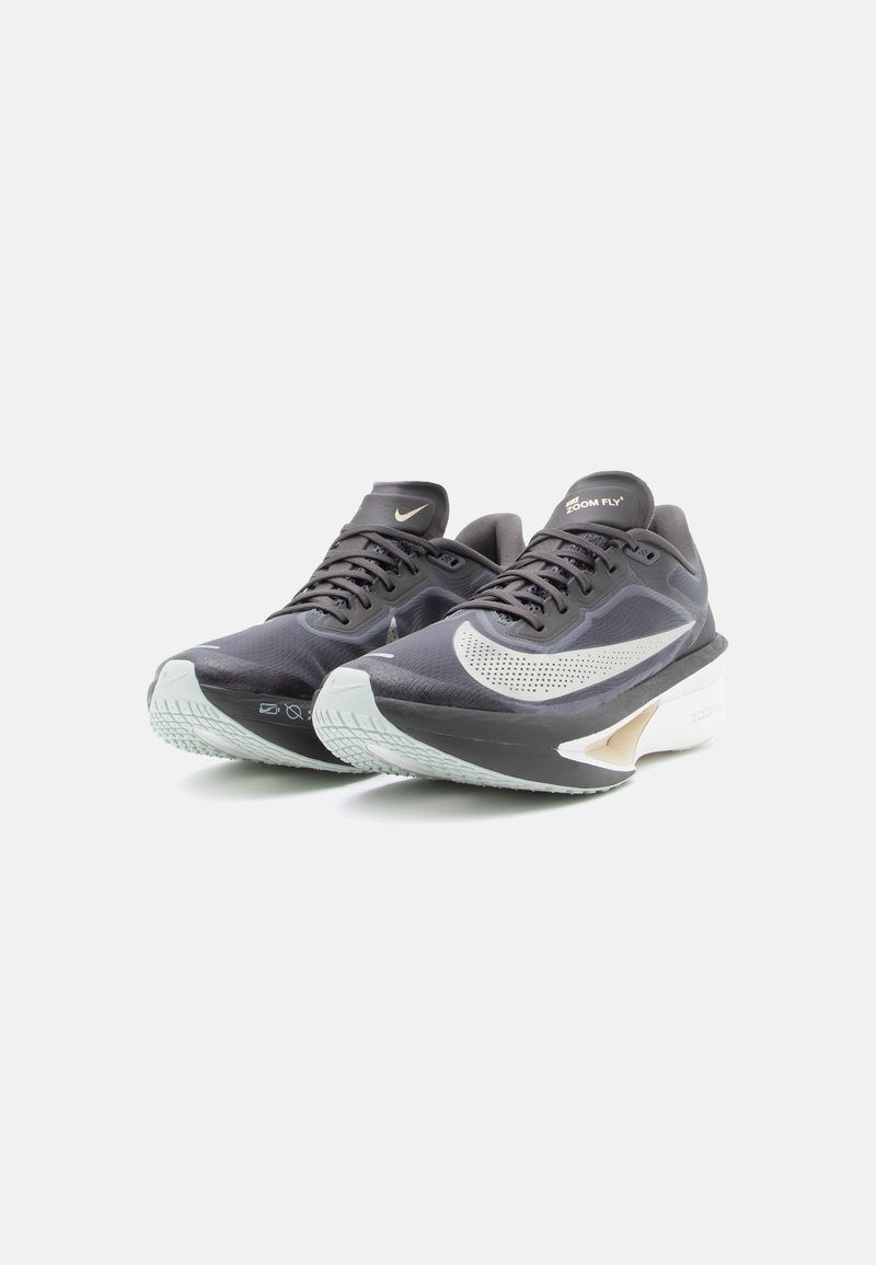 Nike Zoom Running Zoom Gravity In Black And Rose Gold Nike Running