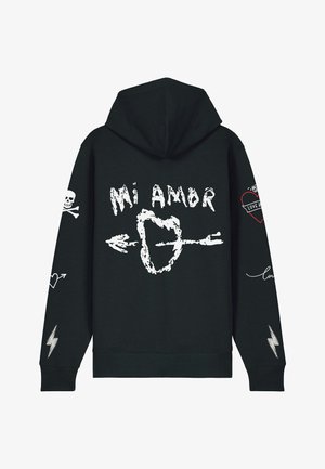 Haut à capuche noir avec des impressions graphiques blanches et rouges, y compris "Mi Amor", un cœur, des flèches, une tête de mort et des accents d'éclair. Doux, d'épaisseur moyenne.