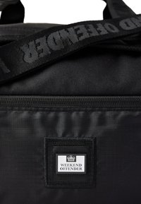 Weekend Offender Borsa da viaggio - black ripstop