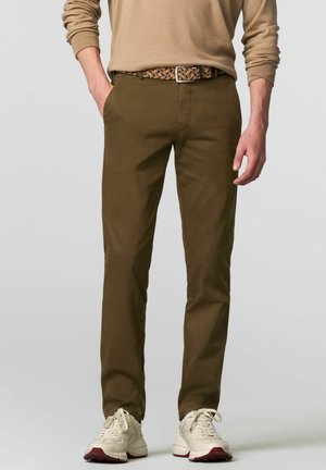 NEW YORK Art.2-5617 in Regular Fit - Chino - braun