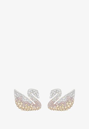 Paire de boucles d'oreilles en forme de cygne ornées de strass clairs, roses et dorés sur une base en ton argenté.