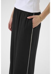 Kaffe TESSA - Kalhoty - black deep