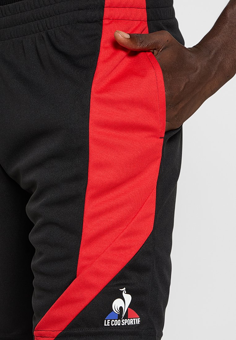 Kurze Sporthose