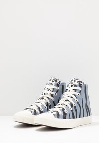 Converse Vysoké tenisky - black