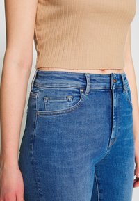 ONLY Vaqueros pitillo - light-blue denim