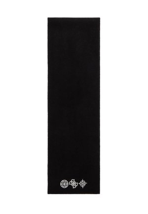 Sciarpa nera realizzata in morbido tessuto, con una superficie liscia e simboli bianchi ricamati nella parte inferiore. Forma rettangolare, design minimalista.