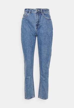 Jeans de ganga azuis com uma cintura alta, perna reta e uma textura desgastada. Apresenta um fecho de zíper, fecho de botão e cinco bolsos.