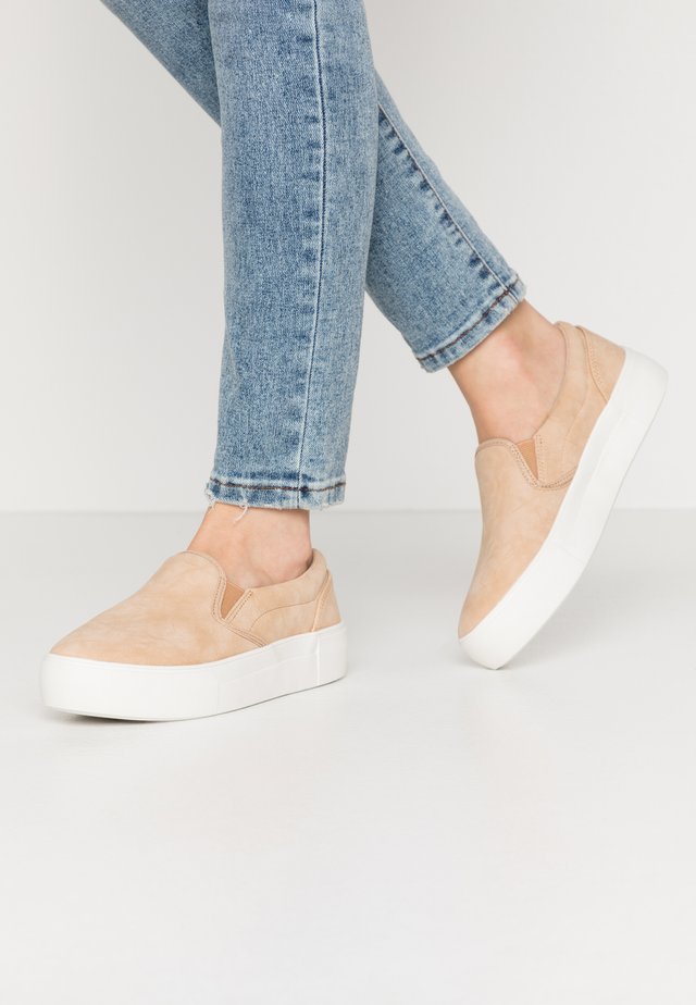 BASIC TRAINERS - Slipper - beige