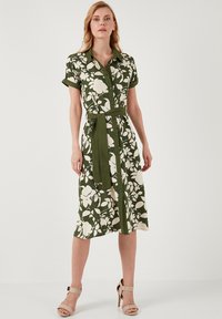 LELA REGULAR FIT - Kreklkleita - ecru khaki