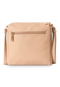 Borsa a tracolla sintetica beige con superficie testurizzata, chiusura superiore con zip e tasca frontale con zip. Dotata di tracolla staccabile e accessori metallici.