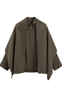 Giacca in misto lana marrone con un design ampio e aperto, vita elasticizzata e colletto alto, dotata di una chiusura frontale con zip e bottone.