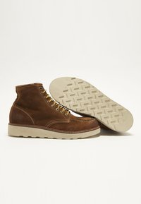Weinbrenner Bottines à lacets - marrone