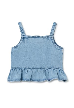 Débardeur en denim bleu clair, avec des bretelles fines et un ourlet volanté. Le matériau est lisse avec une texture légèrement délavée.