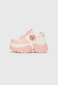 BEAR BLUSHES  - Matalavartiset tennarit - pink