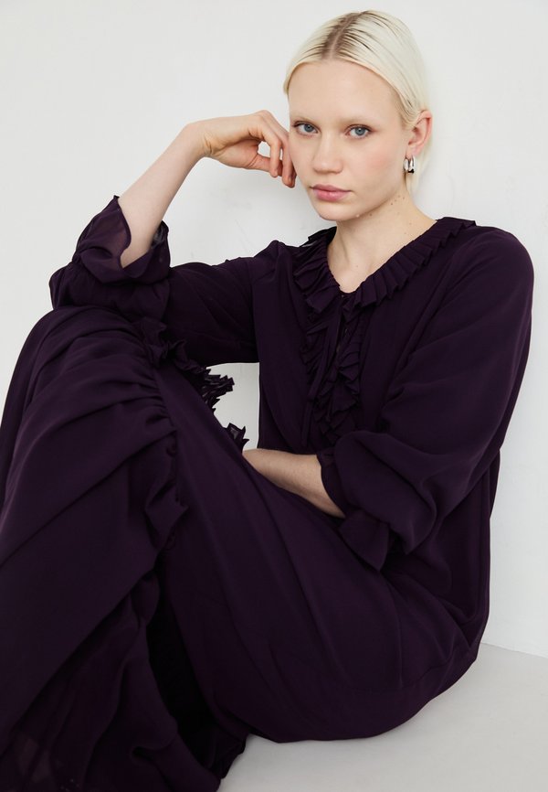 VIMODESTY V NECK FRILL DRESS - Maxi dress - plum perfect3