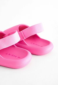 Next Sandaler - pink