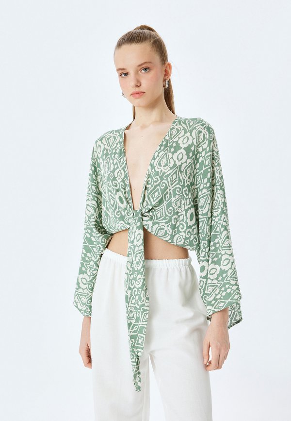 V NECK  - Bluse - beige