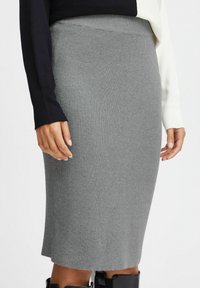 Gray ribbed knit pencil skirt with a snug fit and a stretch waistband, featuring a smooth texture and clean hemline.