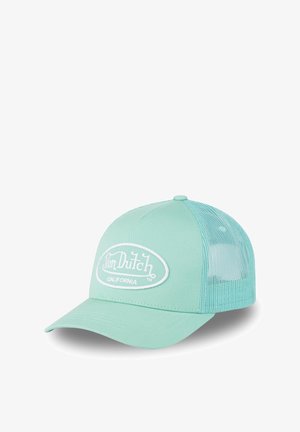 Gorra trucker verde menta con visera curva, paneles laterales de malla y un logotipo blanco bordado destacado que dice "Von Dutch CALIFORNIA".