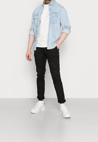 Scotch & Soda Chinosy