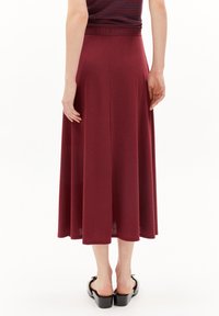 ARMEDANGELS ILENIAA LARAA - Jupe trapèze - dark crimson