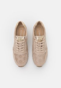 Marco Tozzi Trainers - dune