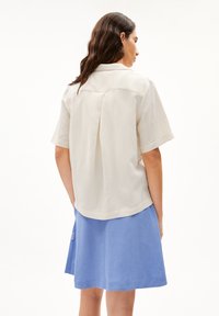 ARMEDANGELS MAAITE LINO - Camicia - oatmilk